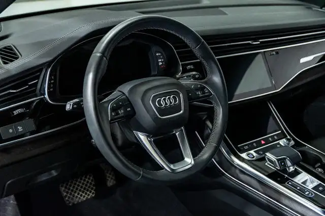2023 Audi Q8 Progressiv | Aide in Cars & Trucks in City of Montréal - Image 13