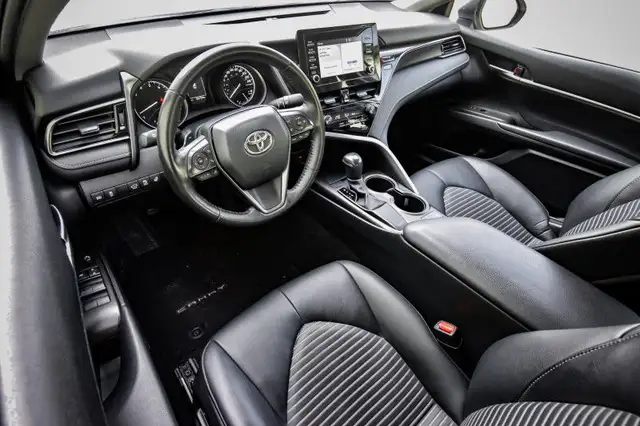 2023 Toyota Camry SE • HEATED SEATS • CP/AA • REAR CAM in Cars & Trucks in Kingston - Image 13