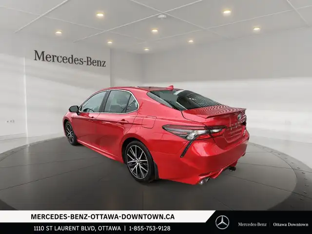 2023 Toyota Camry Hybrid SE Hybrid Efficient and Stylish in Cars & Trucks in Ottawa - Image 5