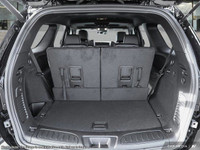 This Dodge Durango has a trusty Regular Unleaded V-6 3.6 L/220 engine powering this Automatic transm... (image 7)
