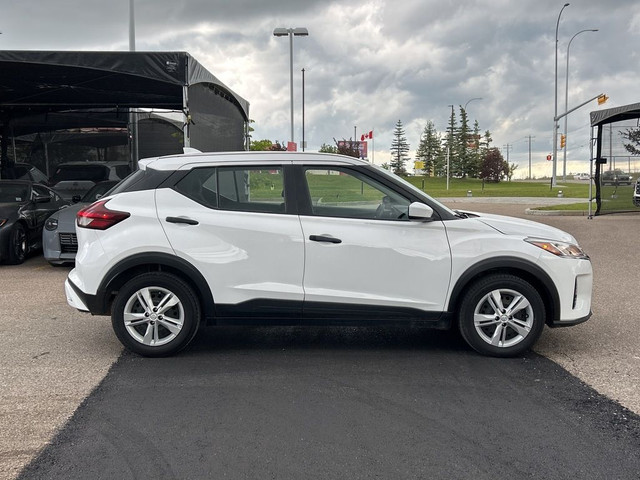 2021 Nissan Kicks S FWD - APPLE CARPLAY / ANDROID AUTO in Cars & Trucks in Calgary - Image 4