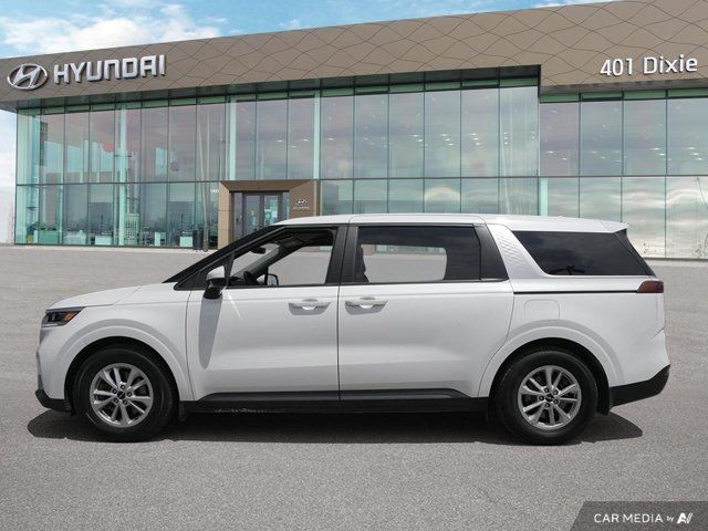 2022 Kia Carnival VAN in Cars & Trucks in Mississauga / Peel Region - Image 3