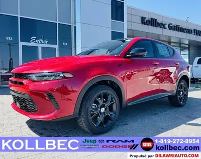 This Dodge Hornet boasts a Intercooled Turbo Premium Unleaded I-4 2.0 L/122 engine powering this Aut...