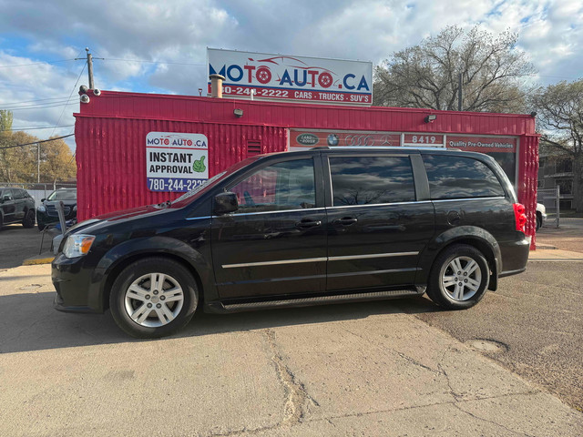 2016 Dodge Grand Caravan Crew in Cars & Trucks in Edmonton - Image 2