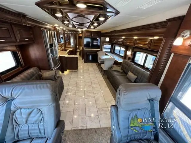 2016 Entegra Coach Anthem 42RBQ 42 Miles All New Tires ! in RVs & Motorhomes in Moncton - Image 16