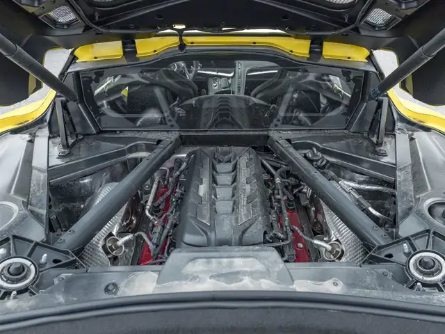 2025 Chevrolet Corvette 2LT- Performance Exhaust| Low-Profile Re in Cars & Trucks in Markham / York Region - Image 14