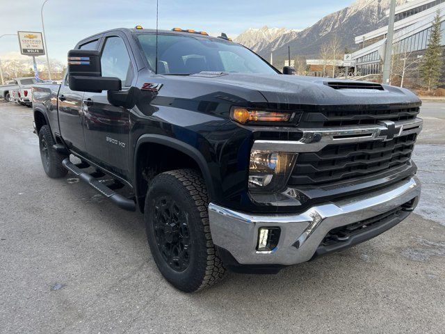 2025 Chevrolet Silverado 3500HD LT in Cars & Trucks in Banff / Canmore