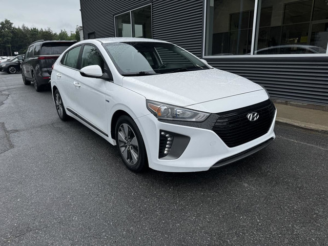 Hyundai IONIQ Plug-In Hybride Preferred Sièges & Volant Chauffan in Cars & Trucks in Trois-Rivières - Image 3