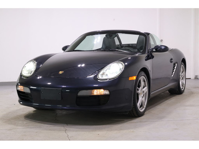 2005 Porsche Boxster 5-SPEED MANUAL | MODERN HEAD UNIT/STEREO in Cars & Trucks in City of Toronto - Image 2
