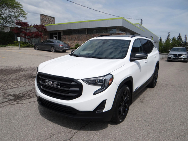 2020 GMC Terrain SLE AWD *PANO ROOF/CARPLAY/BACKUP CAM/BLUETOOTH in Cars & Trucks in City of Toronto - Image 2