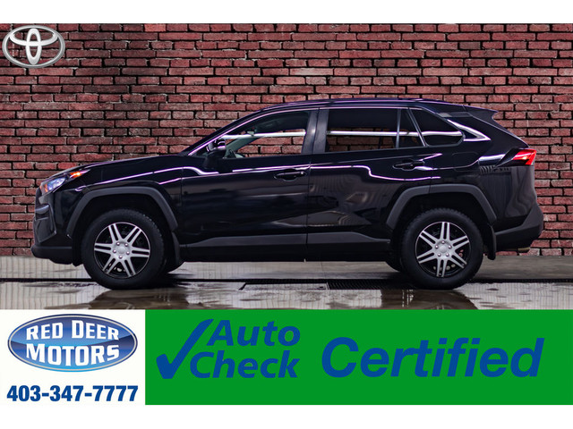 2020 Toyota RAV4 AWD LE BCam in Cars & Trucks in Grande Prairie