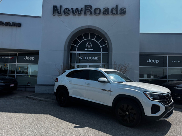 2024 Volkswagen Atlas Cross Sport 2.0 TSI Comfortline in Cars & Trucks in Markham / York Region