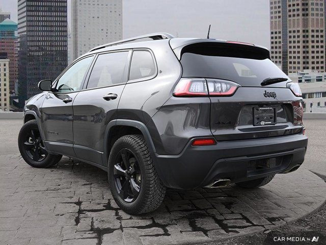 2022 Jeep Cherokee Altitude 4WD | No Accidents | 1 Owner | Hitch in Cars & Trucks in Calgary - Image 4