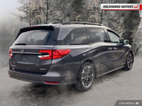 Engine: V6 Cylinder Engine 3.5L L/100Km City: 12.2 L/100Km Hwy: 8.5 Safety Equipment ABS And Driveli... (image 4)