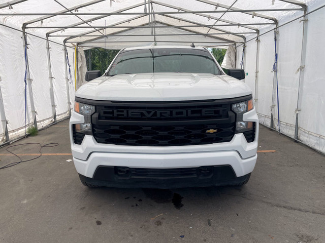 2023 Chevrolet Silverado 1500 CUSTOM CREW 4X4 *GR REMORQ* CARPLA in Cars & Trucks in Laurentides - Image 4