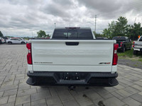 Engine: 8 Cylinder Engine 6.2L/376CI L/100Km City: 16.7 L/100Km Hwy: 14.1 Safety Equipment Daytime R... (image 5)