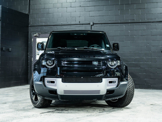 2024 Land Rover Defender 110 P500 SE/OFFROAD PKGE/PANO/360CAM/HU in Cars & Trucks in Mississauga / Peel Region - Image 3