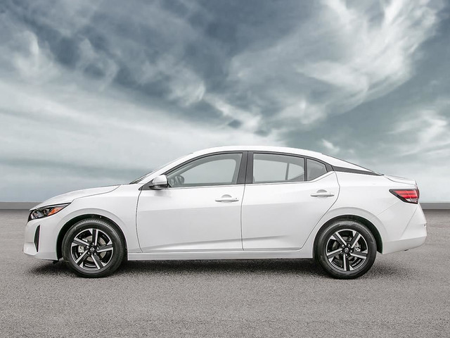 2024 Nissan Sentra SV One Owner | No Accidents | Demo | in Cars & Trucks in City of Toronto - Image 3