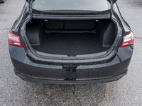 Sophistication, sculpted for the everyday. The 2024 Chevrolet Malibu 1LT offers a harmonious blend o... (image 6)