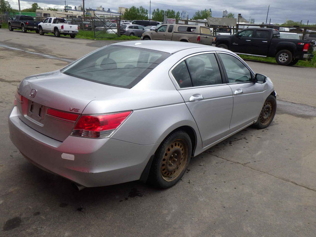 2011 Honda Accord Sedan EX-L in Cars & Trucks in Barrie - Image 3