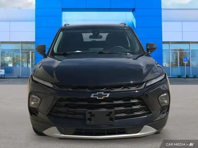 2024 Chevrolet Blazer LT Midnight Edition | Clean CARFAX in Cars & Trucks in Winnipeg - Image 4