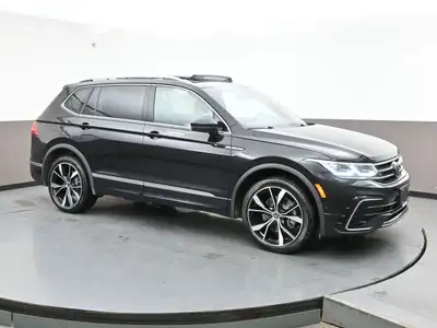 Step into elevated comfort and performance with the 2024 Volkswagen Tiguan Highlineâ€”a refined SUV...