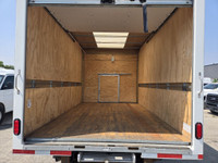 BALANCE OF GM FACTORY WARRANTY - LIKE NEW INSIDE & OUT - 2023 GMC Savana G3500 14Ft Box SINGLE REAR... (image 8)