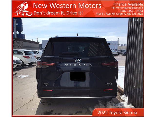  2022 Toyota Sienna Limited 7-Passenger AWD/ NO ACCIDENTS! in Cars & Trucks in Calgary - Image 3