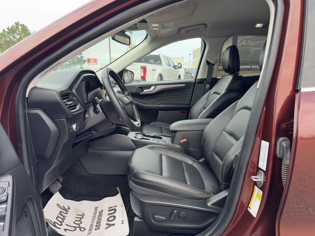 2021 Ford Escape Titanium Hybrid in Cars & Trucks in Lethbridge - Image 2