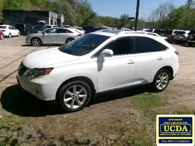 Just up from the GTA. 2 instock. Clean body and floors , Loaded AWD with Navigation and back-up came...