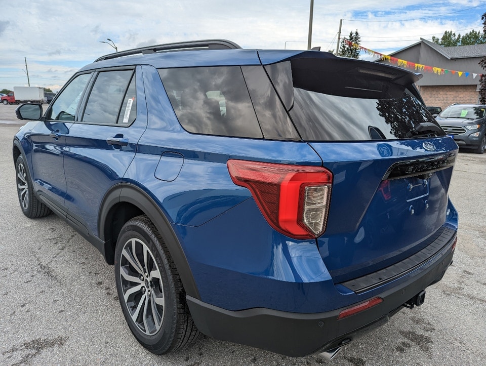  2022 Ford Explorer ST-Line *250A ST Line, Moonroof, Tow Pkg, 2nd Row Buckets*