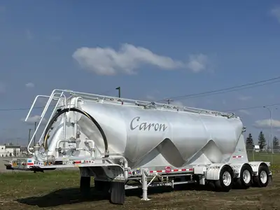 2014 MAC Trailer 1250 Cubic Ft Dry Bulk / Pneumatic Tank Trailer Comes with fresh safety. Tank Capac...