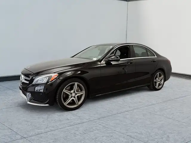 2016 Mercedes-Benz C-Class C 300 4matic Toit pano Cuir Camera Cr in Cars & Trucks in Laval / North Shore - Image 4