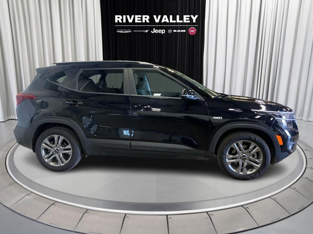 2023 Kia Seltos in Cars & Trucks in Strathcona County - Image 2