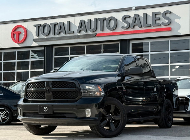 2018 Ram 1500 EXPRESS | ONE OWNER | NO ACCIDENTS | DEALER SERVIC in Cars & Trucks in City of Toronto - Image 2