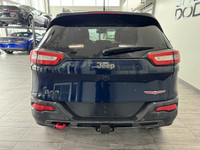BLACK HOOD DECAL, COMMANDVIEW DUAL PANE SUNROOF, SAFETYTEC GROUP, VENTILATED/MEMORY SEAT GROUP, TRAI... (image 4)