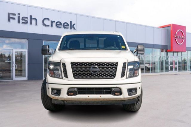 2018 Nissan Titan SV Midnight Edition | One Owner | No Accidents in Cars & Trucks in Calgary - Image 2