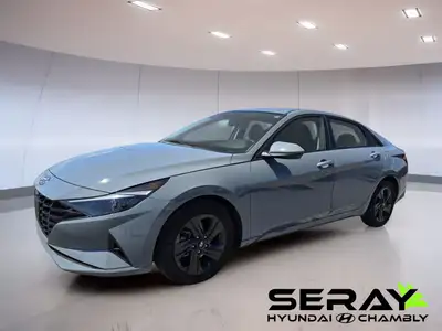 Hyundai Elantra Preferred IVT avec ensemble Soleil et technologie 2022