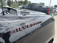 This CHEVROLET SILVERADO 1500 boasts a 3.0 Liter Turbo engine powering this Automatic transmission.... (image 5)