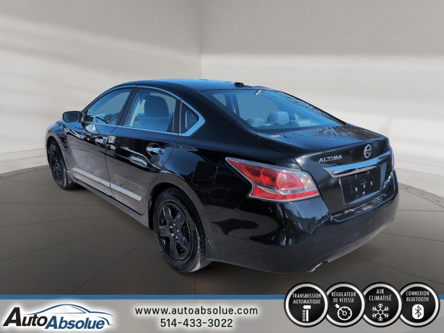 2015 Nissan Altima2.5 in Cars & Trucks in Laval / North Shore - Image 4