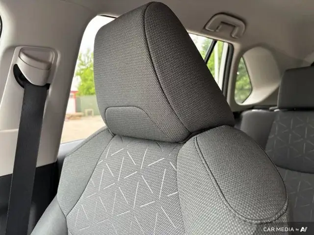 2023 Toyota RAV4 LE in Cars & Trucks in Brantford - Image 23