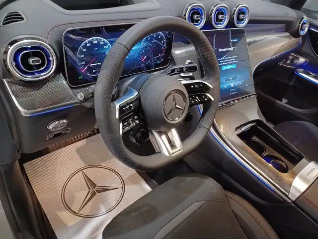 2025 Mercedes-Benz GLC 43 AMG in Cars & Trucks in Regina - Image 8