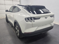 +Régulateur de vitesse adaptatif / Adaptive cruise control +Système d'assistance conduite / Driver a... (image 4)
