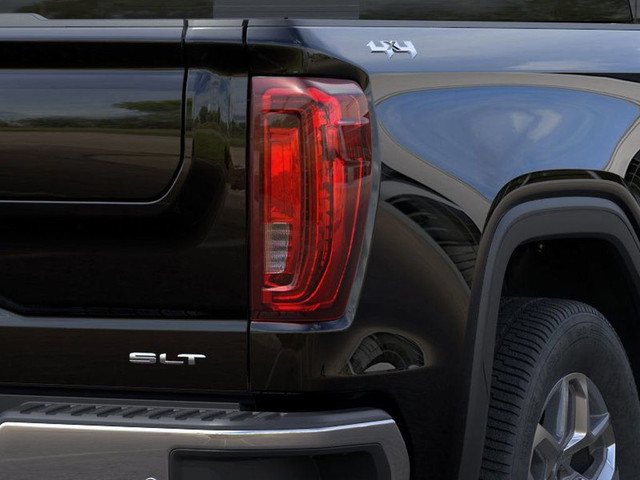 2026 GMC Sierra 1500 SLT in Cars & Trucks in Calgary - Image 3