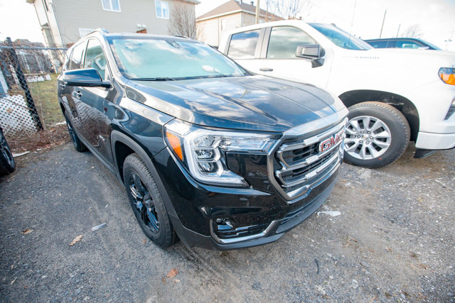 2024 GMC Terrain AT4 TOIT OUVRANT in Cars & Trucks in Longueuil / South Shore - Image 3