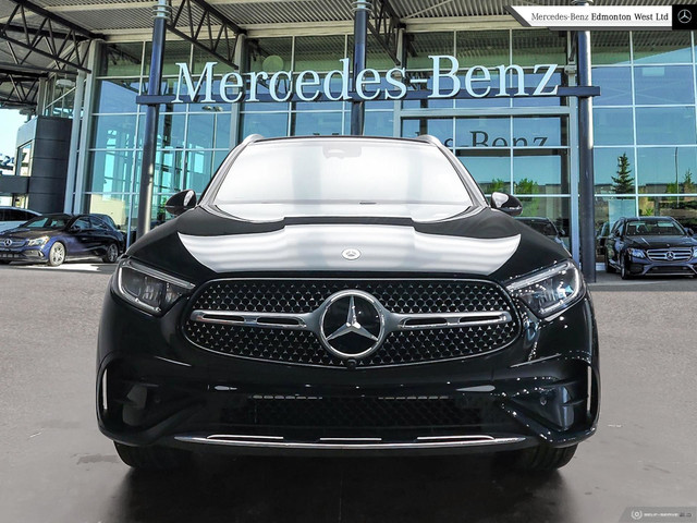 2025 Mercedes-Benz GLC 300 4MATIC SUV - Exclusive Trim - Matte D in Cars & Trucks in Edmonton - Image 2