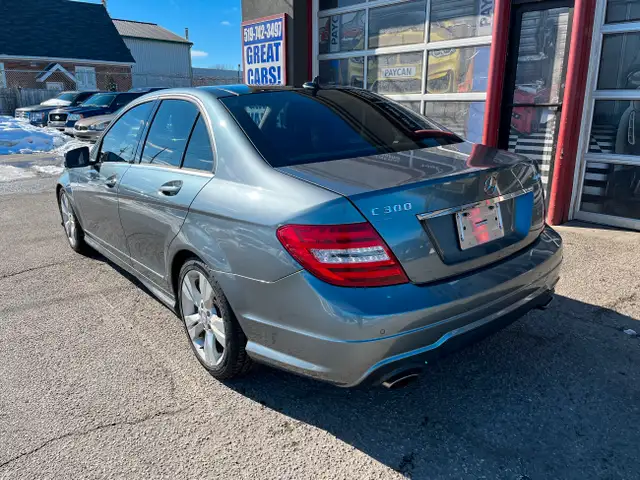 2012 Mercedes-Benz C-Class C 300 in Cars & Trucks in Kitchener / Waterloo - Image 7