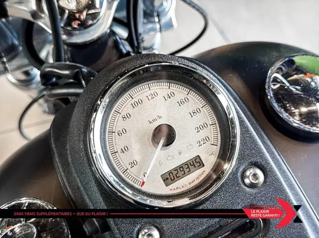 2010 HARLEY DAVIDSON DYNA STREET BOB FXDB in Street, Cruisers & Choppers in Gatineau - Image 7