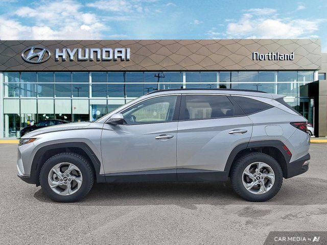 2023 Hyundai Tucson Preferred | Navigation | Heated Seats in Cars & Trucks in Prince George - Image 2