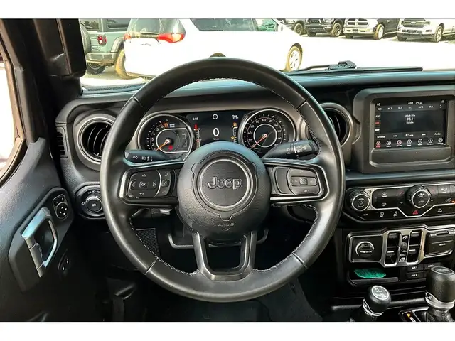 2022 Jeep Wrangler Willys 4Dr | Soft Top | Alpine | Tow Package  in Cars & Trucks in Mississauga / Peel Region - Image 6
